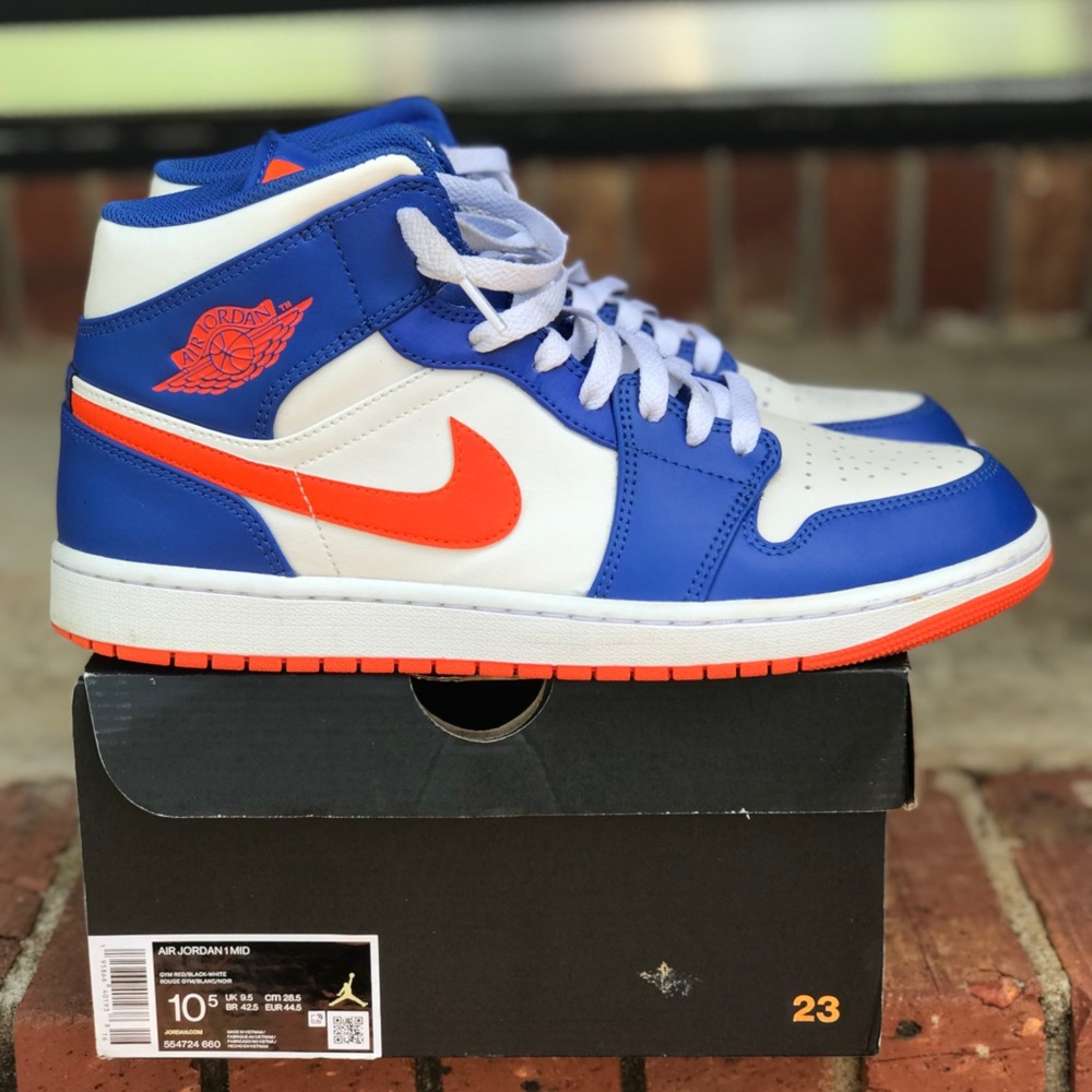 Air Jordan 1 Mid Knicks Size 11